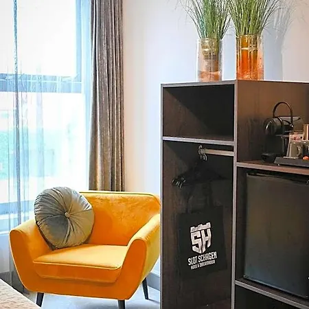 Slot Hotel