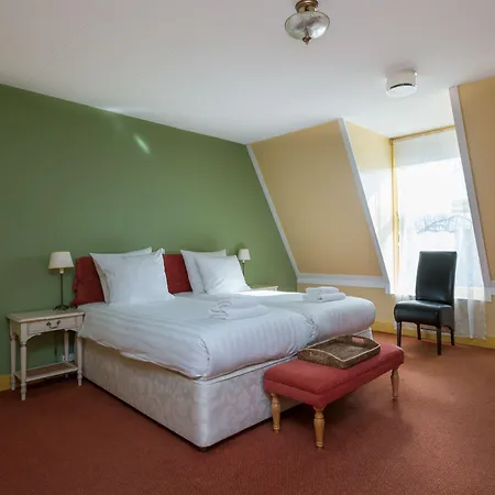 Slot Hotel 3*