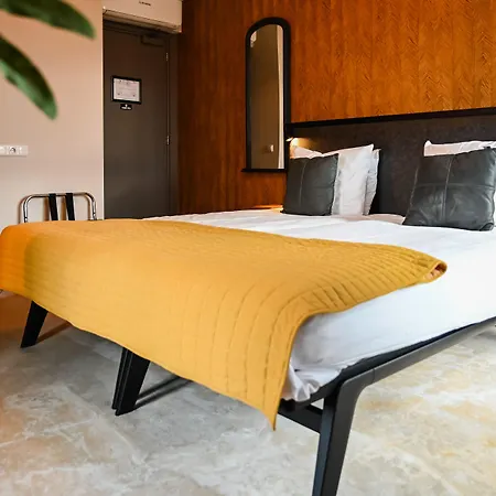 Slot Hotel